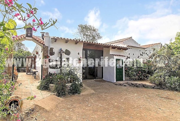 4 bed finca for sale in Icod de Los Vinos