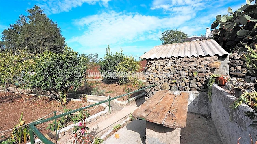 4 bed finca for sale in Icod de Los Vinos