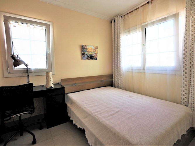 2 bed apartment for long term rent in Callao Salvaje