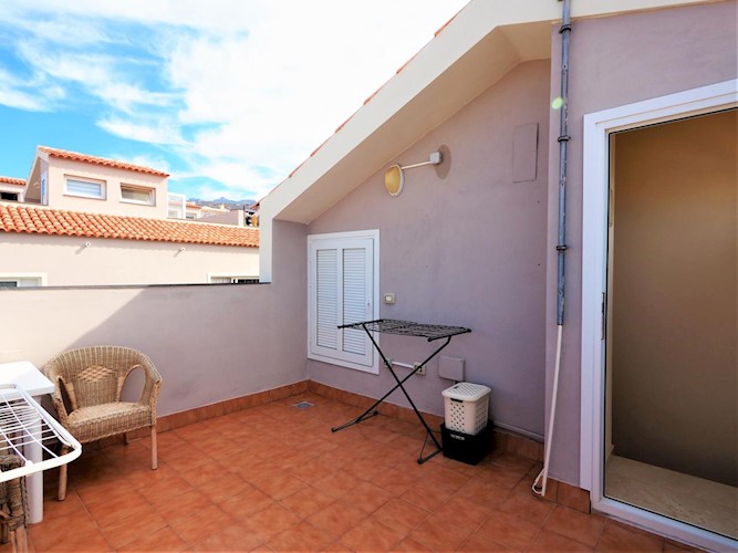 2 bed apartment for long term rent in Callao Salvaje