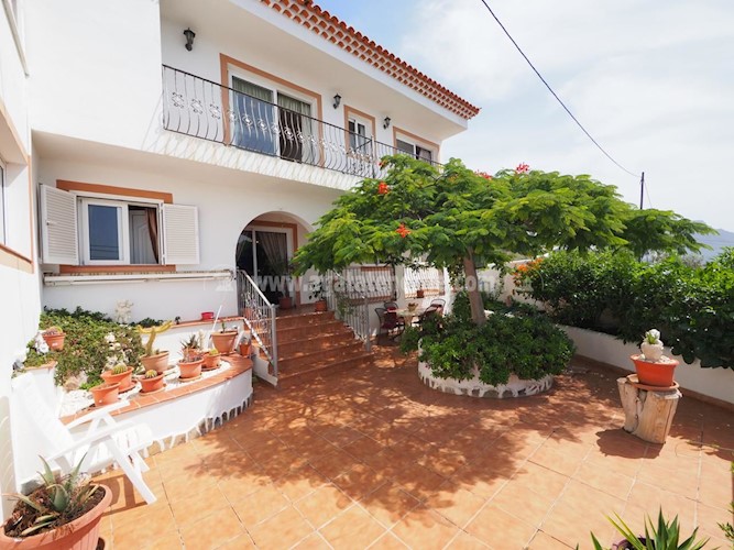 4 bed villa for sale in Las Moraditas