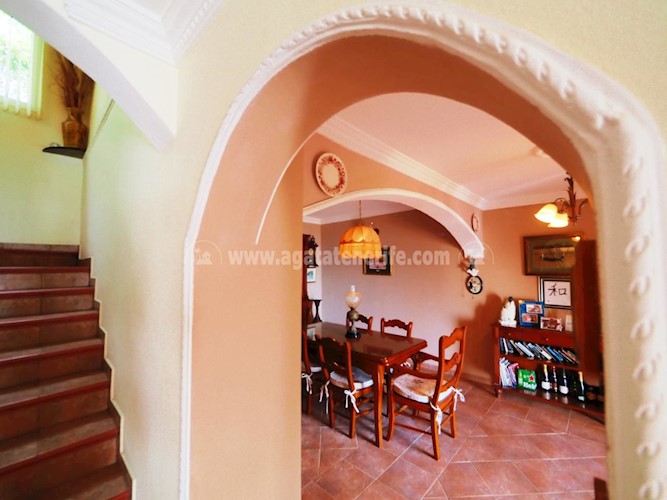 4 bed villa for sale in Las Moraditas