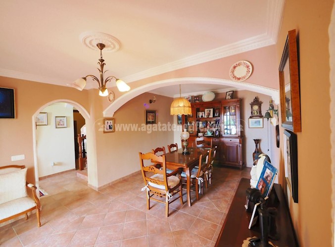 4 bed villa for sale in Las Moraditas