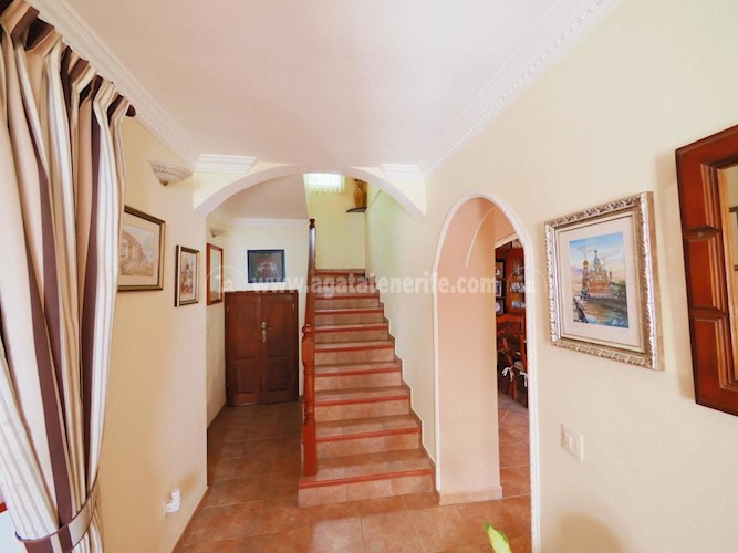 4 bed villa for sale in Las Moraditas