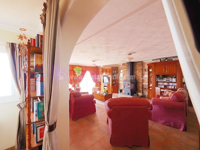 4 bed villa for sale in Las Moraditas