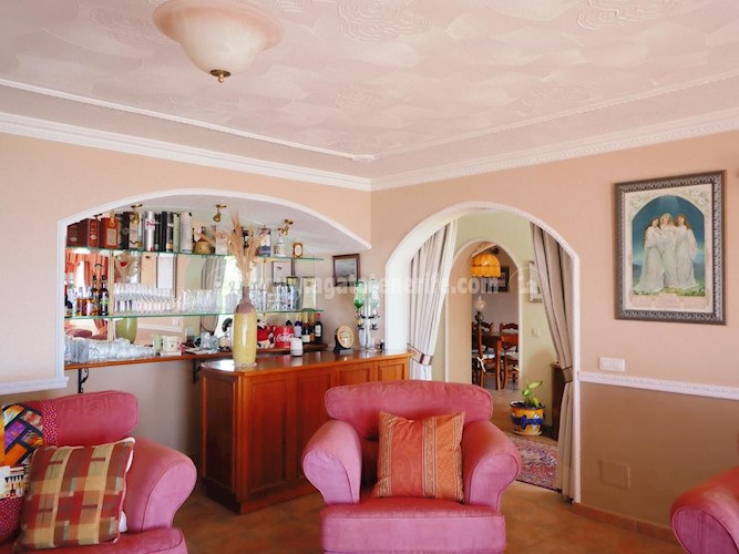 4 bed villa for sale in Las Moraditas