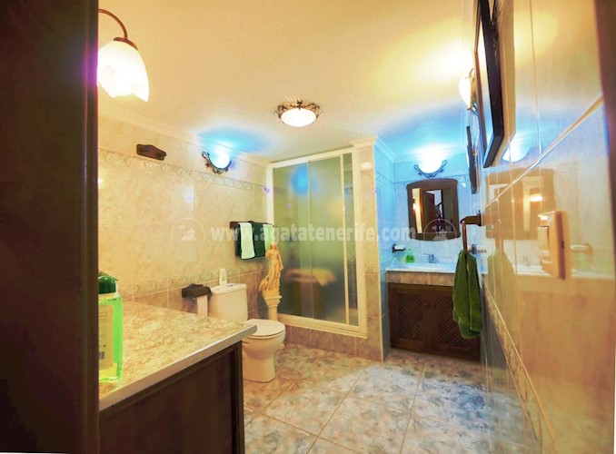 4 bed villa for sale in Las Moraditas