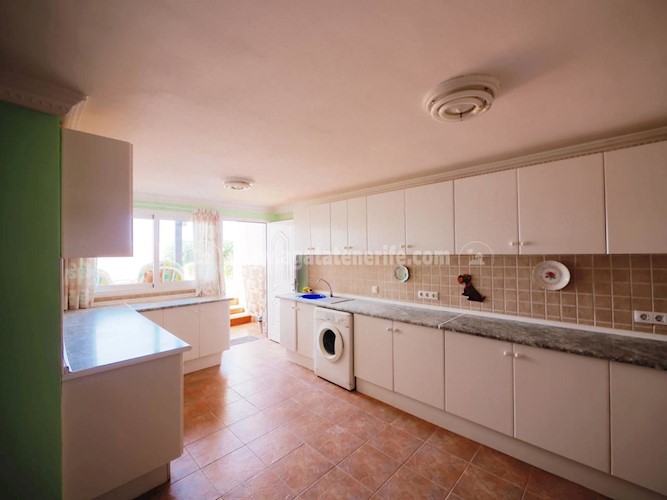 4 bed villa for sale in Las Moraditas