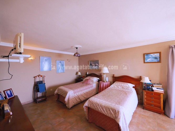 4 bed villa for sale in Las Moraditas