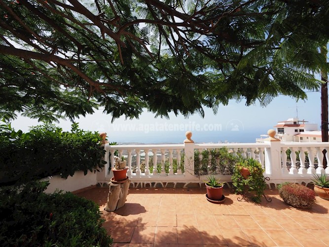 4 bed villa for sale in Las Moraditas
