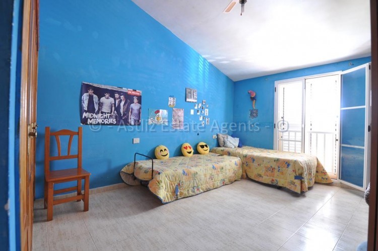 4 bed villa for sale in Piedra Hincada