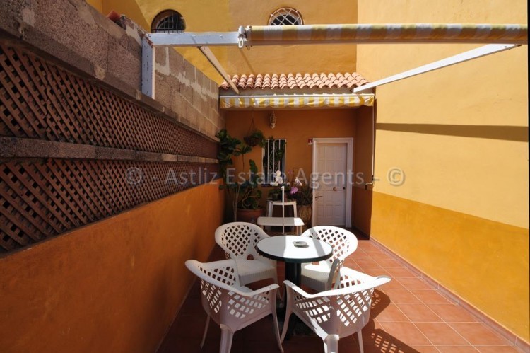 4 bed villa for sale in Piedra Hincada