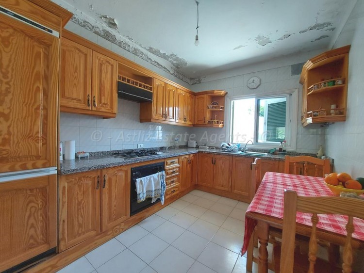 2 bed villa for sale in Santiago del Teide