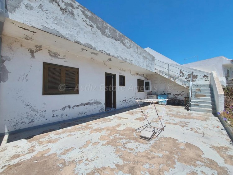 2 bed villa for sale in Santiago del Teide