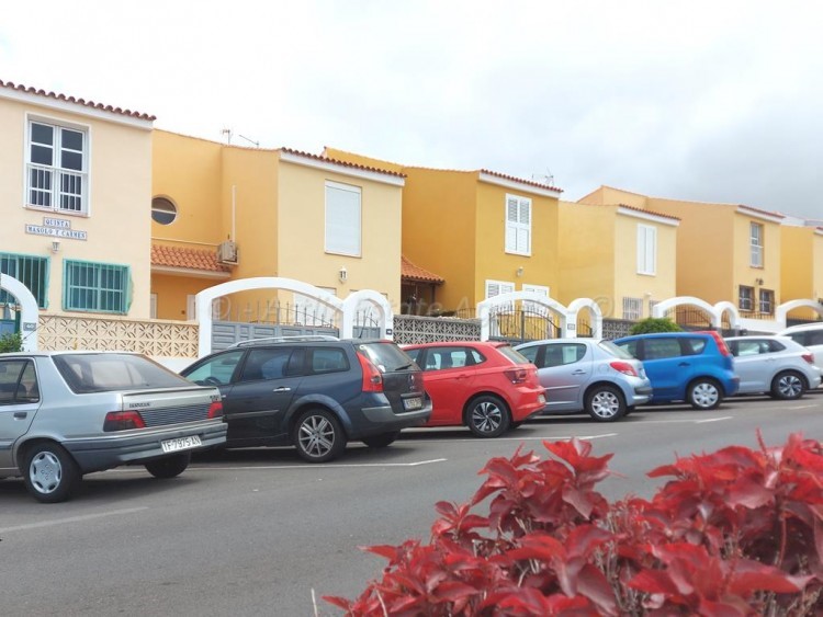 4 bed villa for sale in Piedra Hincada