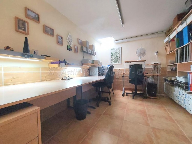 4 bed villa for sale in Piedra Hincada