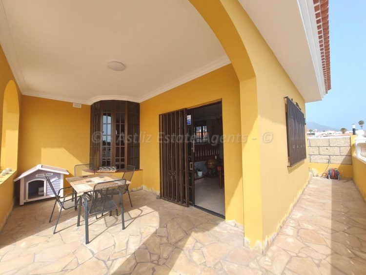 3 bed villa for sale in Callao Salvaje