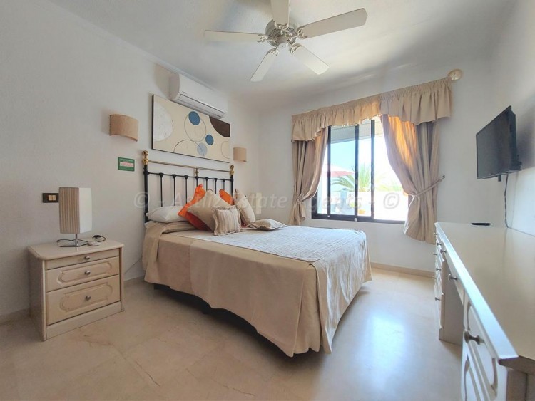 3 bed villa for sale in Club I, Los Gigantes