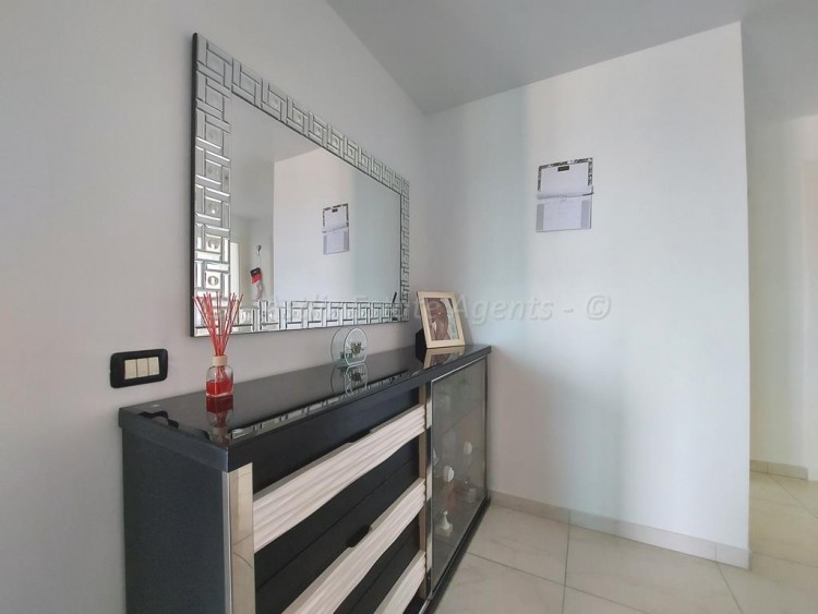 2 bed apartment for sale in Arenal, Golf del Sur