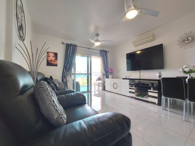 2 bed apartment for sale in Arenal, Golf del Sur