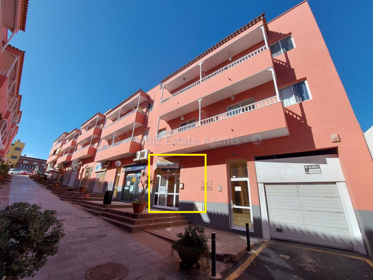 Empty Local for sale in San Isidro