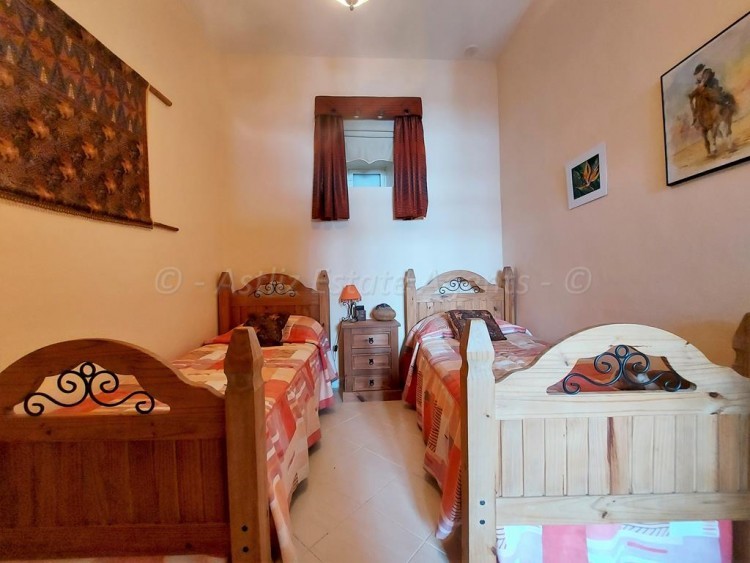 3 bed villa for sale in Guia de Isora