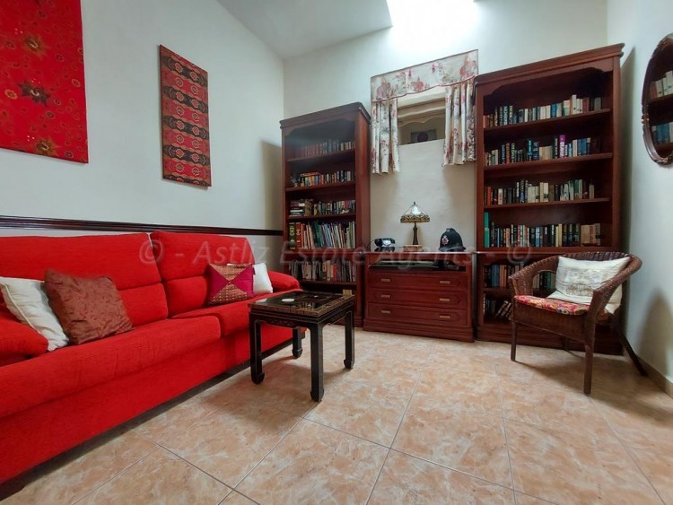 3 bed villa for sale in Guia de Isora