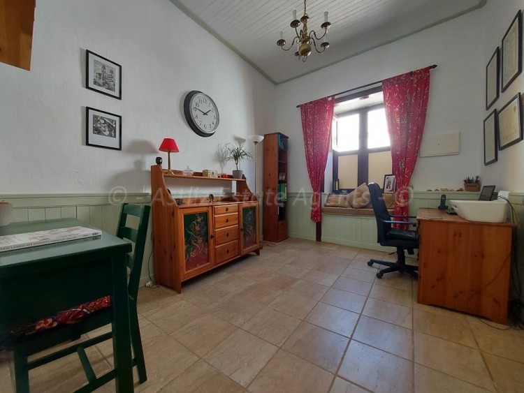 3 bed villa for sale in Guia de Isora