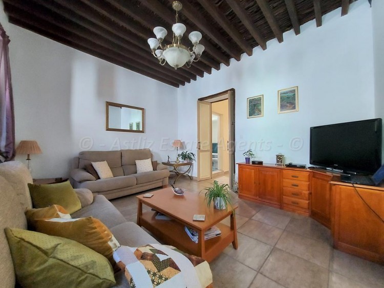 3 bed villa for sale in Guia de Isora