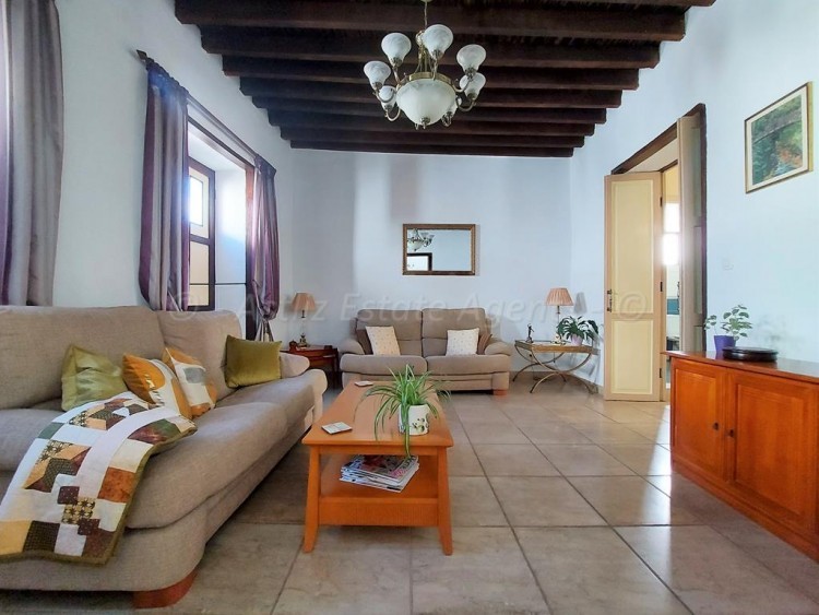 3 bed villa for sale in Guia de Isora