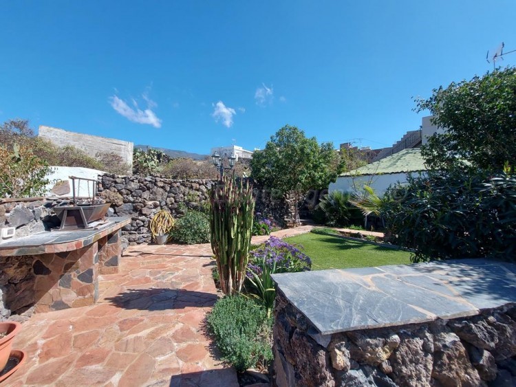 3 bed villa for sale in Guia de Isora
