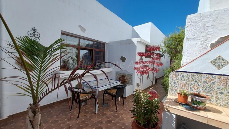3 bed villa for sale in Guia de Isora