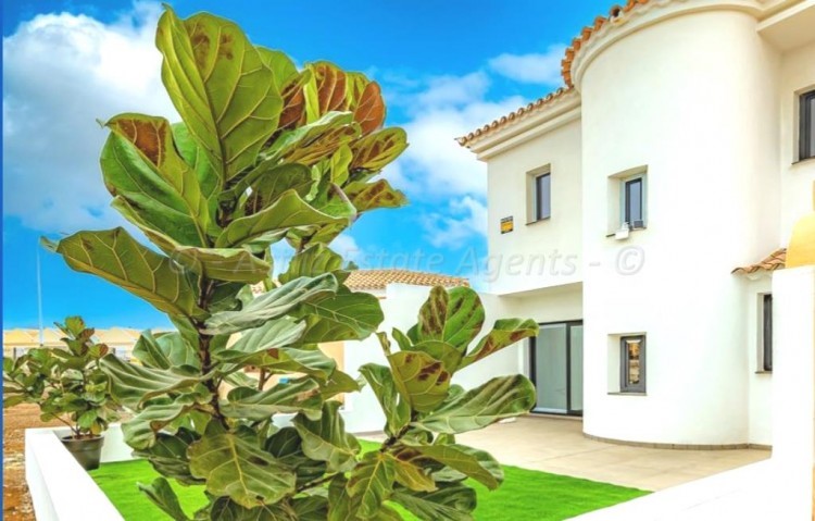 2 bed apartment for sale in Ocean Boulevard, Golf del Sur
