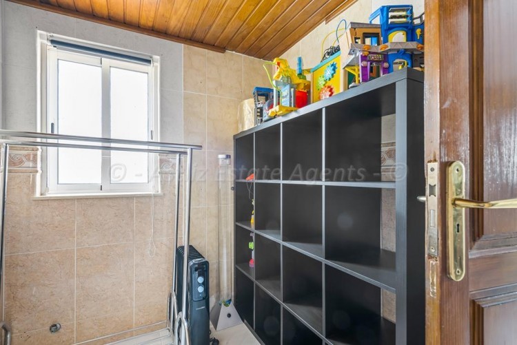 5 bed villa for sale in Chayofa