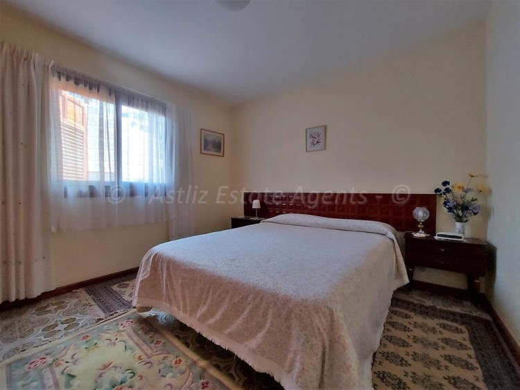 2 bed apartment for sale in Los Gigantes