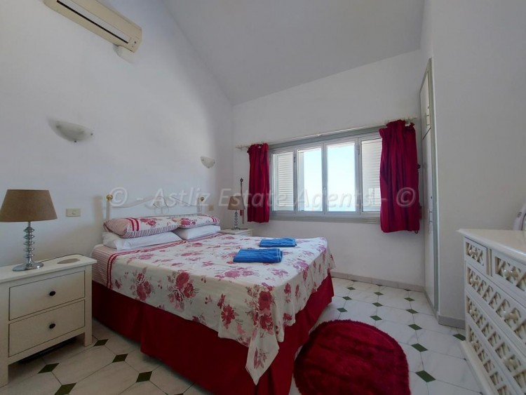 2 bed apartment for sale in Puerto de Santiago