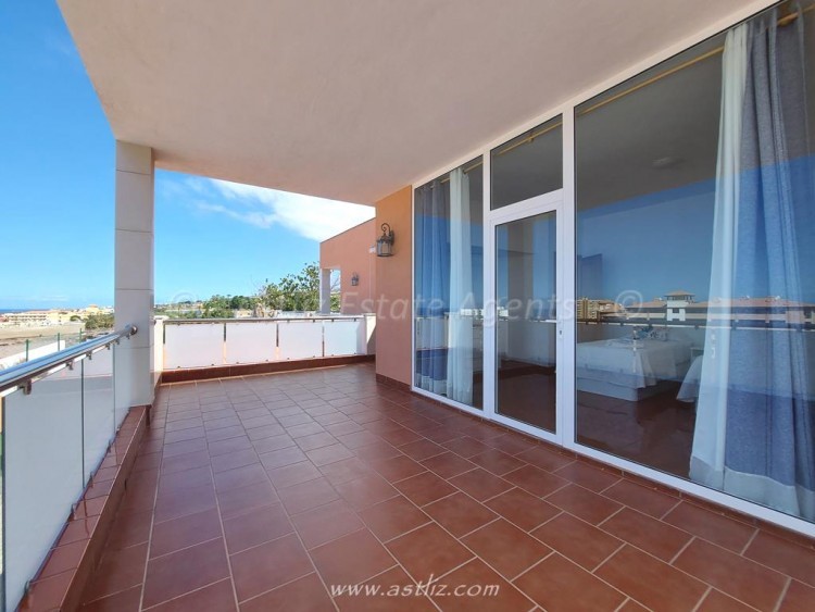 4 bed villa for sale in Playa Paraiso