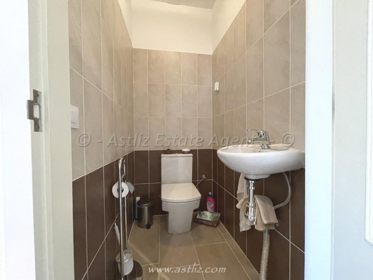 3 bed villa for sale in Costa del Silencio