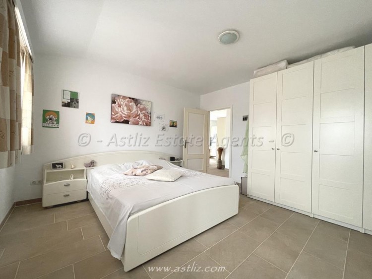 3 bed villa for sale in Costa del Silencio