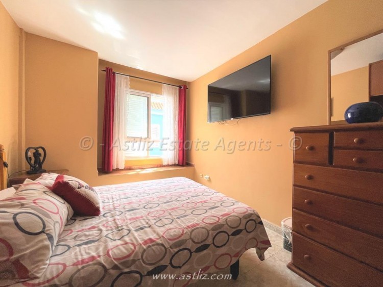 4 bed villa for sale in Alcala