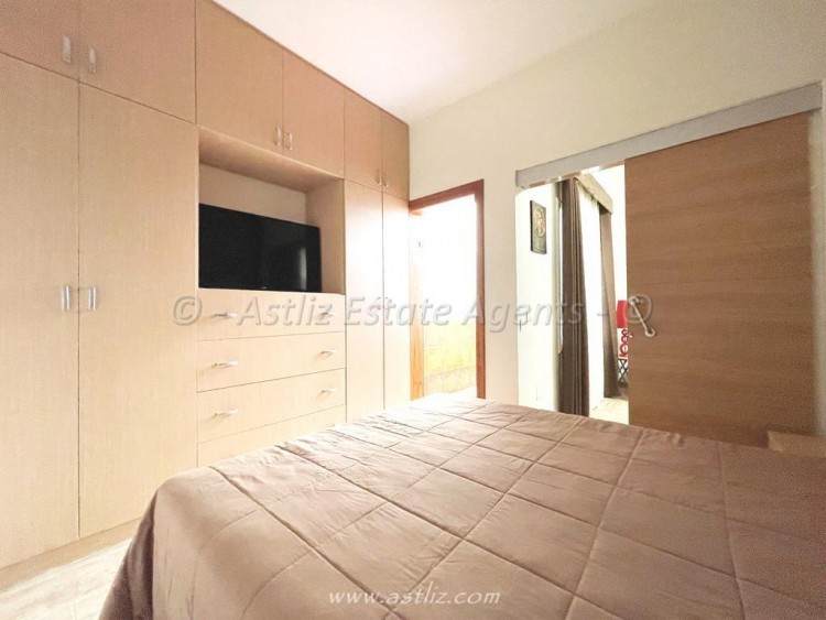 4 bed villa for sale in Alcala