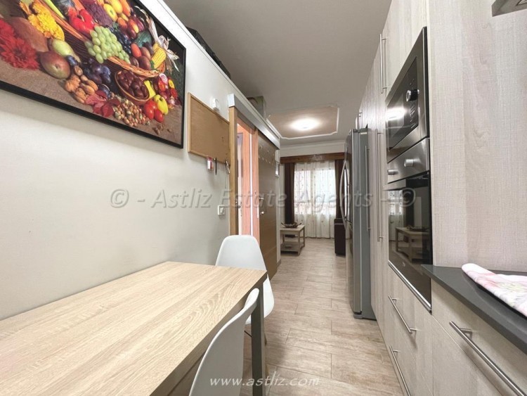 4 bed villa for sale in Alcala