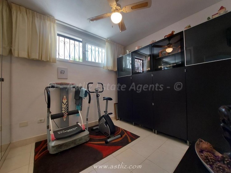 2 bed apartment for sale in Jardin del Sol, Playa de la Arena