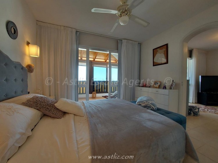 2 bed apartment for sale in Jardin del Sol, Playa de la Arena