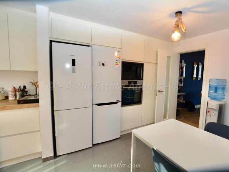 3 bed villa for sale in Puerto de Santiago