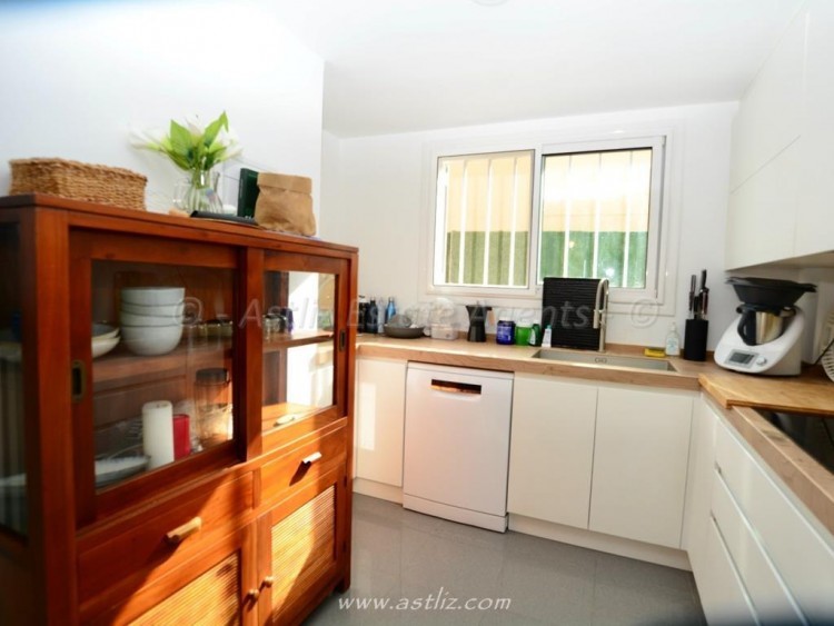 3 bed villa for sale in Puerto de Santiago