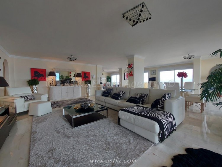 4 bed apartment for sale in Gigansol del Mar, Los Gigantes