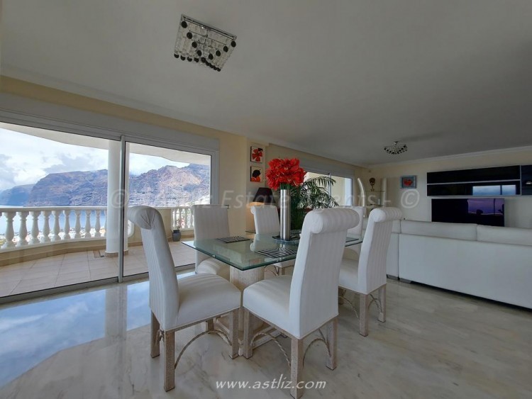 4 bed apartment for sale in Gigansol del Mar, Los Gigantes