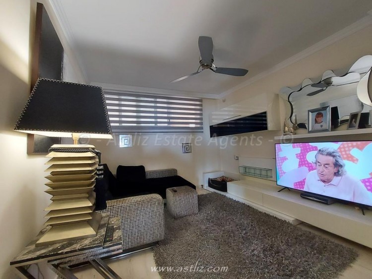 4 bed apartment for sale in Gigansol del Mar, Los Gigantes