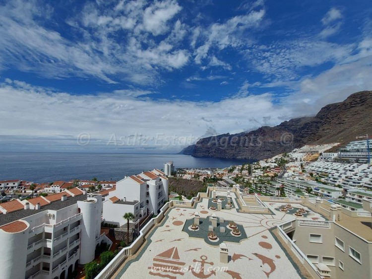 4 bed apartment for sale in Gigansol del Mar, Los Gigantes